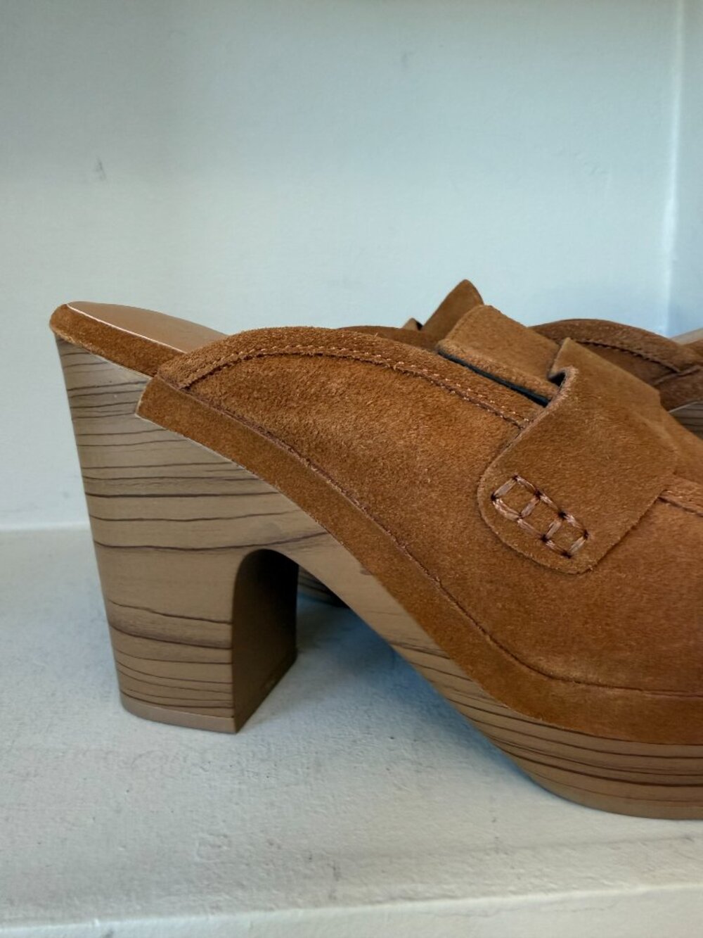 New Splendid Vina Caramel Tan Suede Wood Look Block Heel Platform Mule Clogs 9 - Picture 6 of 11
